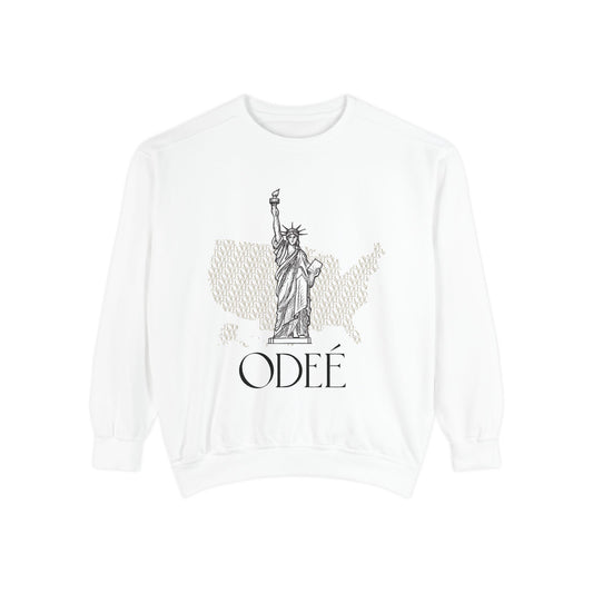 ODEÉ | Statue Liberty | Unisex Garment-Dyed Sweatshirt  | GSM 322.1 | US